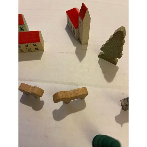 Vintage Miniature East Germany Dregeno mini Animals Houses Trees Fence Set Origi - Picture 9 of 14